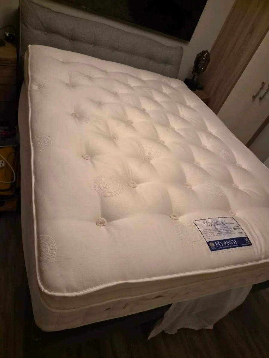 King-size mattress - Image 4