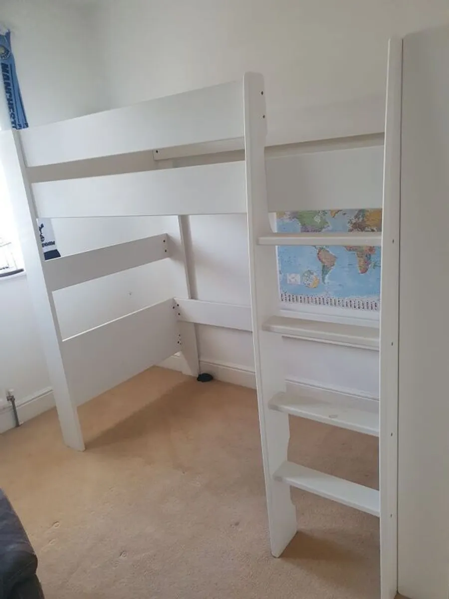 bed - Image 3
