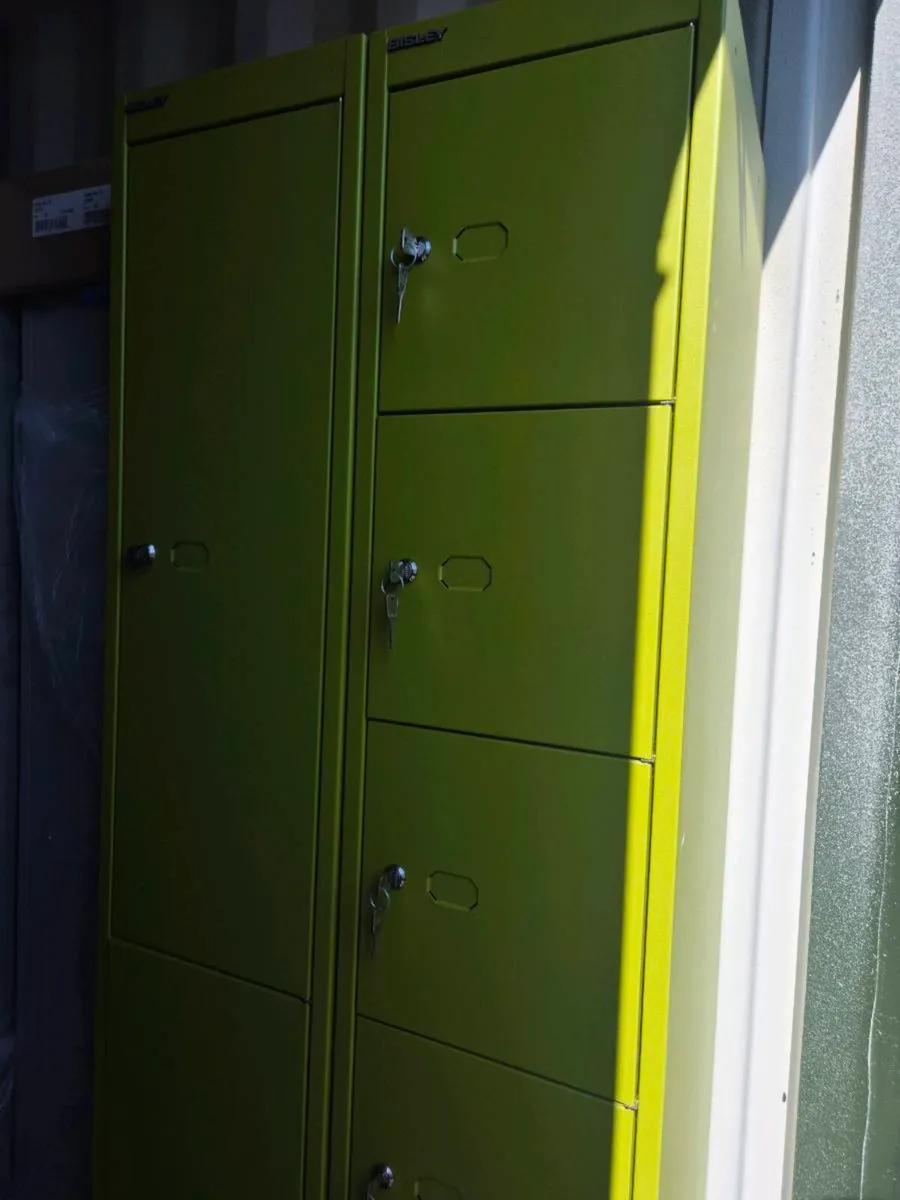 Lockers - Image 2