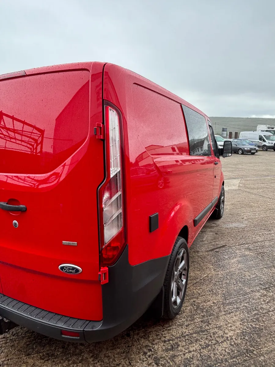 Ford Transit Custom 2013 campervan delivery - Image 3