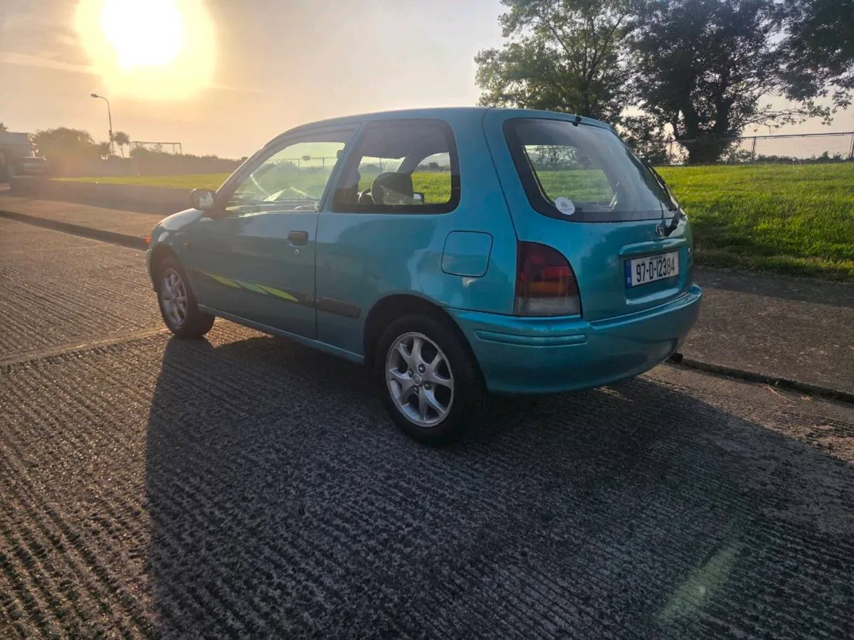 Toyota Starlet - Image 4