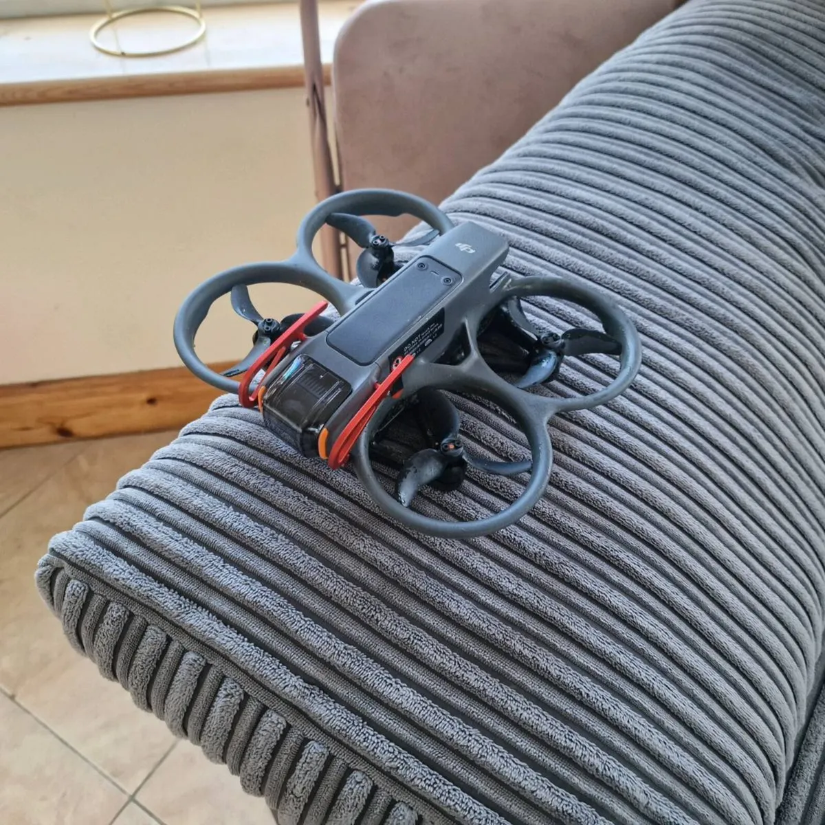 Dji avata 2 fly more combo 3 batteries2 controller - Image 2