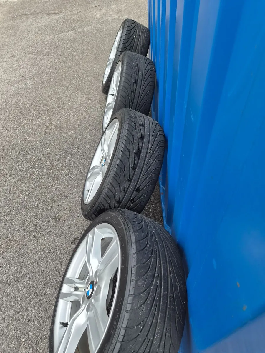 18" Genuine 400M M- Sport Alloy Wheels - Image 4