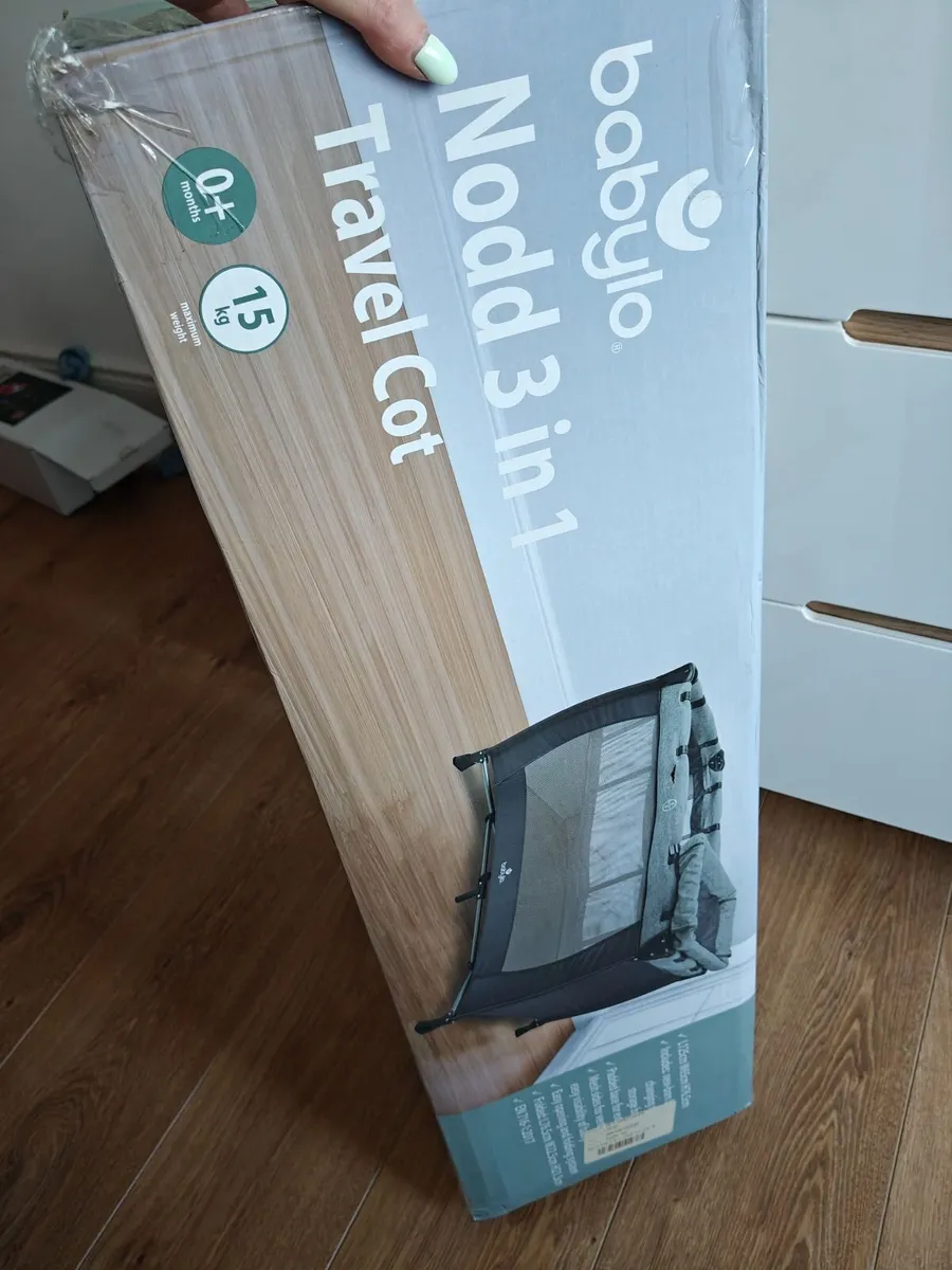 Travel Cot - Image 1