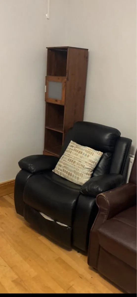 Recliner armchair - Image 1