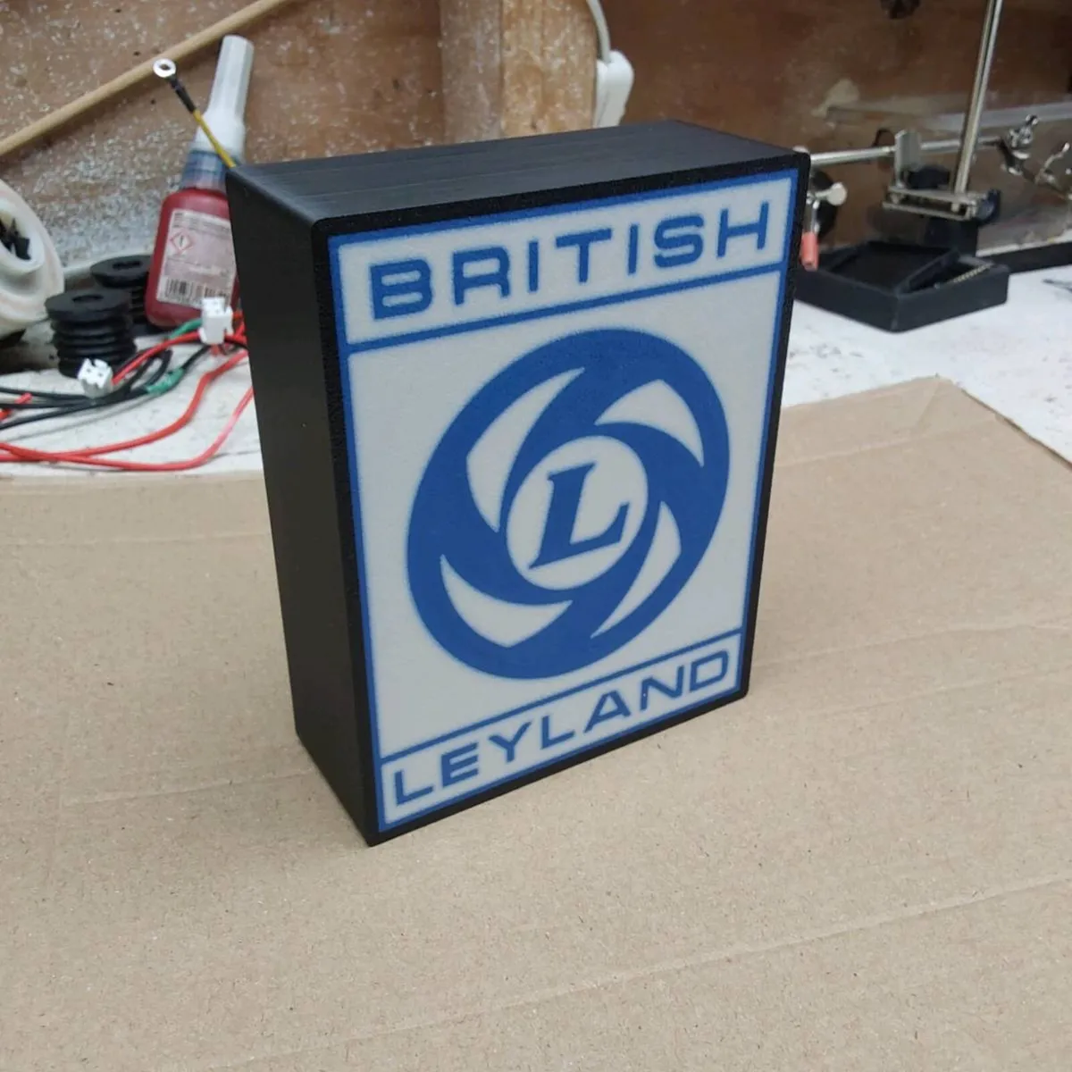 Leyland Custom lightbox - Image 2