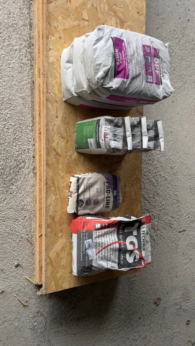 Tile adhesive and Grout - Image 1