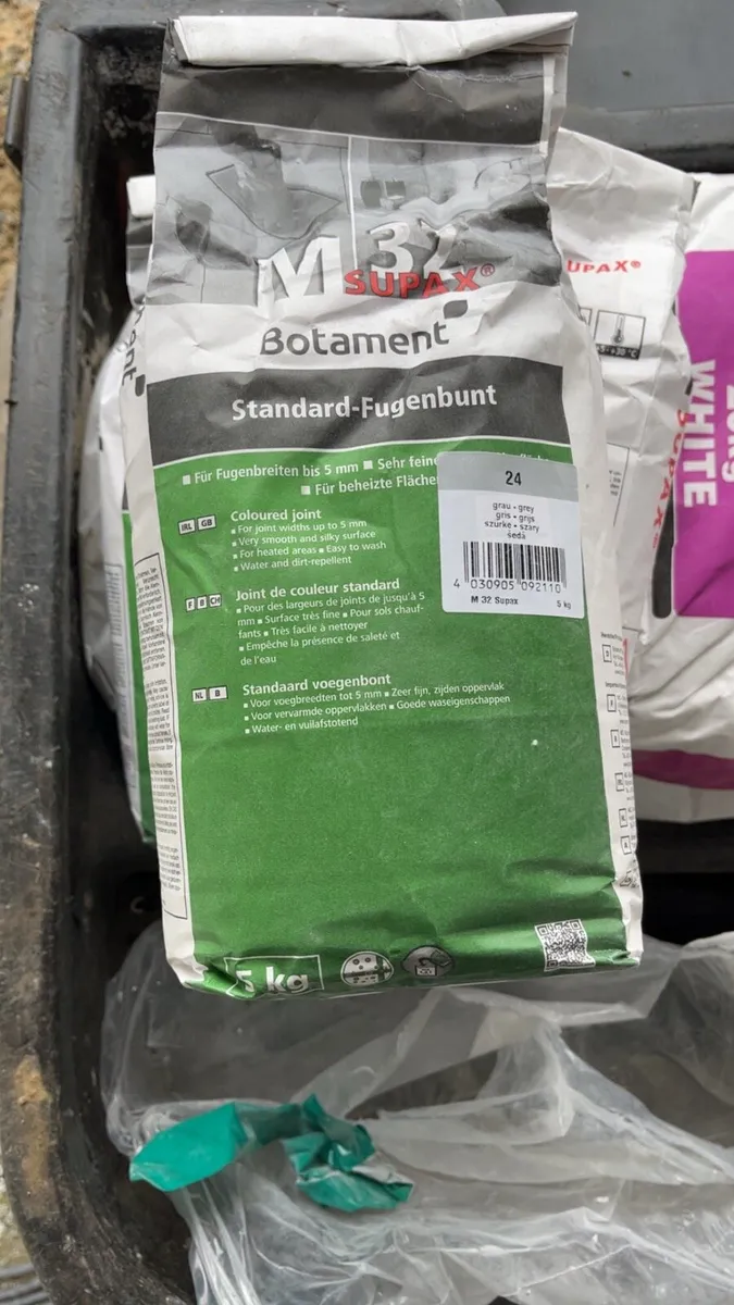 Tile adhesive and Grout - Image 4
