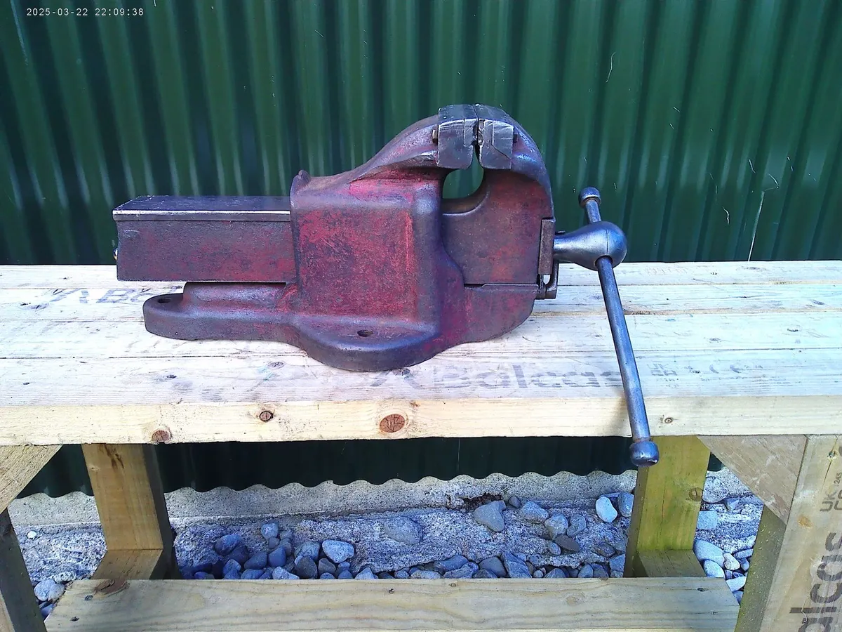 Vice (for repair) - Image 2