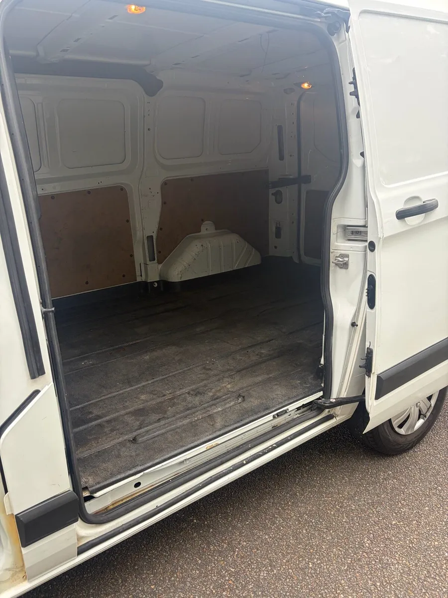 Transit custom - Image 4