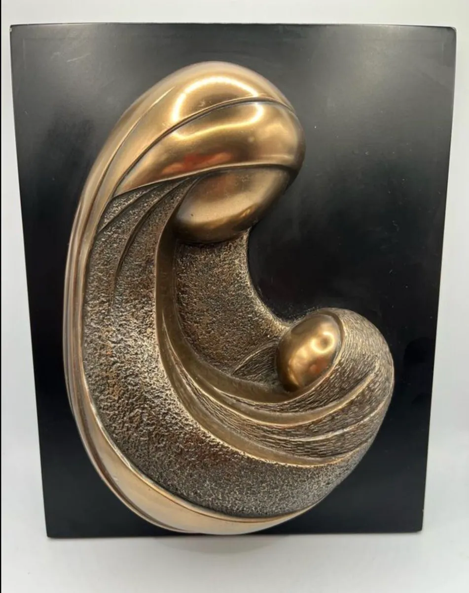 Genesis fine arts - Image 2