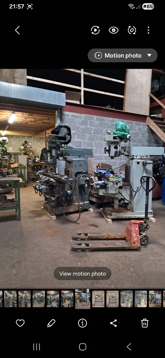 Milling machine
