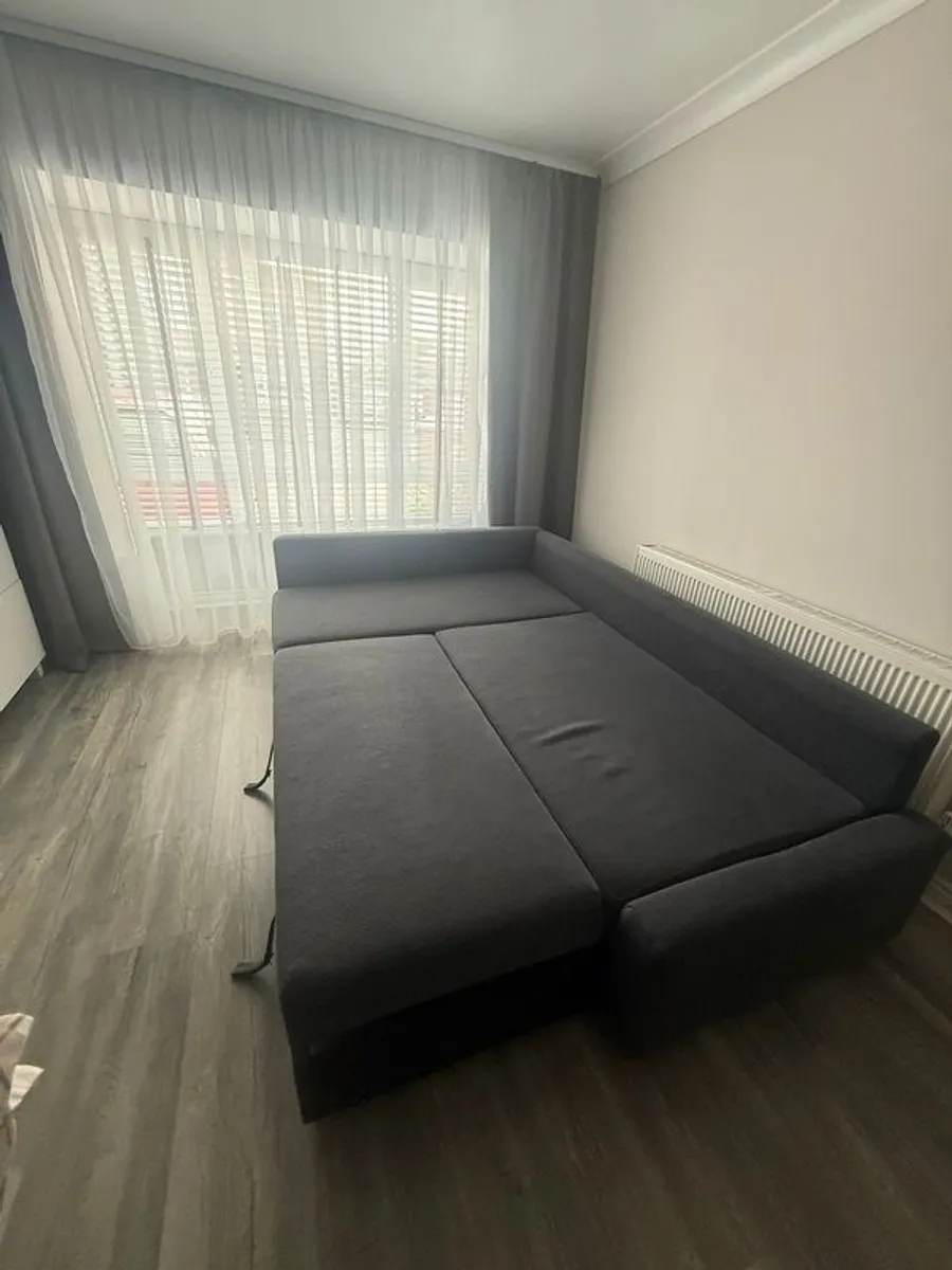 sofa - Image 1