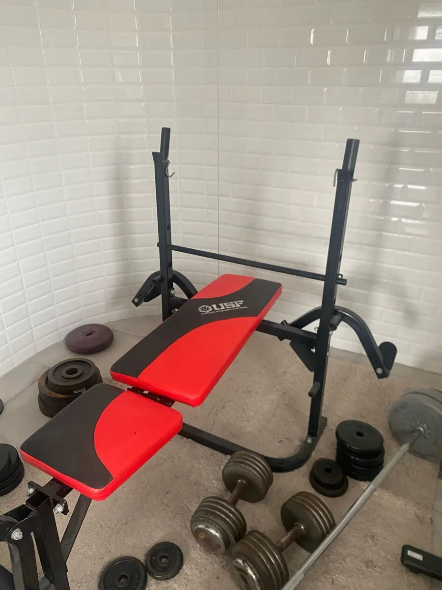 Weight bench & weights