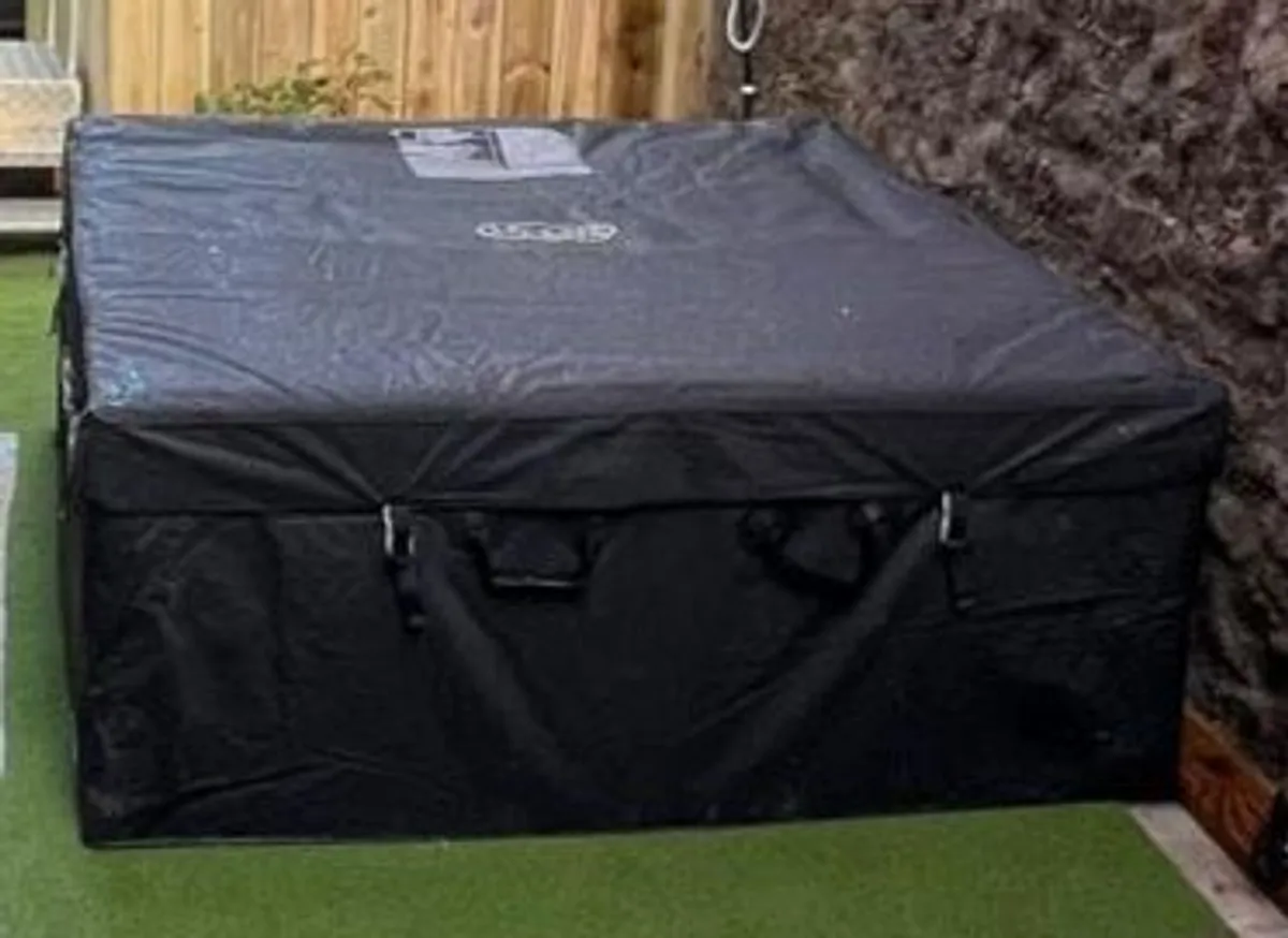 Lay Z Hot Tub - Image 3
