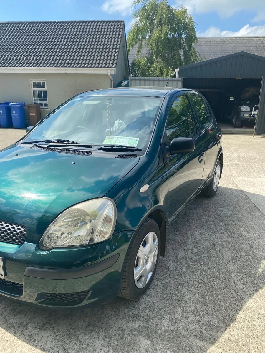 Toyota Yaris 2003 - Image 4