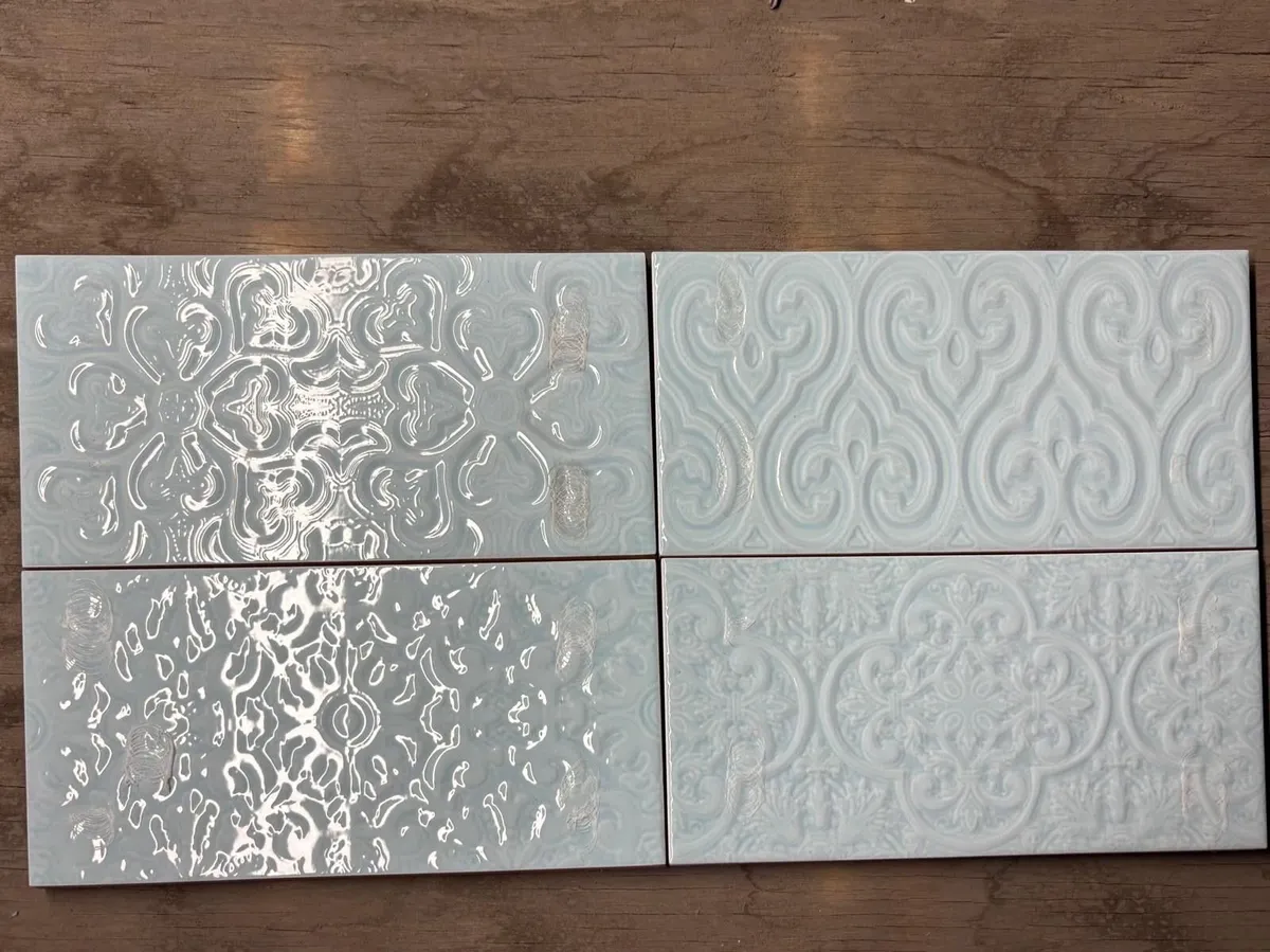 Wall Tiles - 12.50 square metres - €55.00 - Image 1
