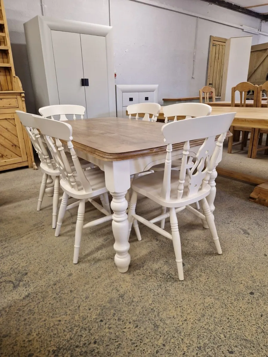 Oak farmhouse table, 6 oak farmhouse chairs - Image 4