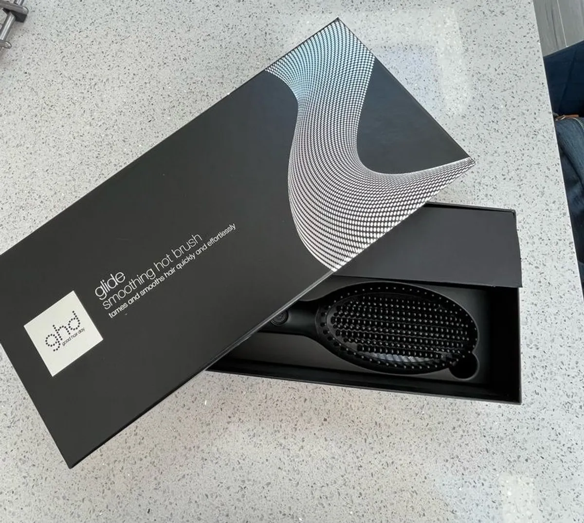 GHD glide smoothing hot brush - Image 2