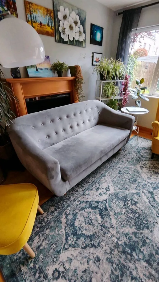 Sofa (2.5 seater) - Image 3