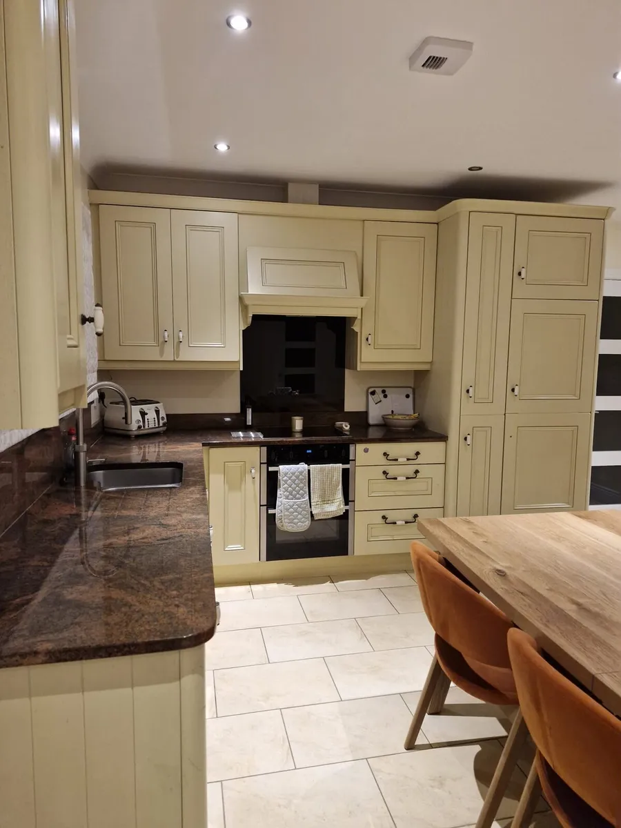 Solid Oak Kitchen - Image 3