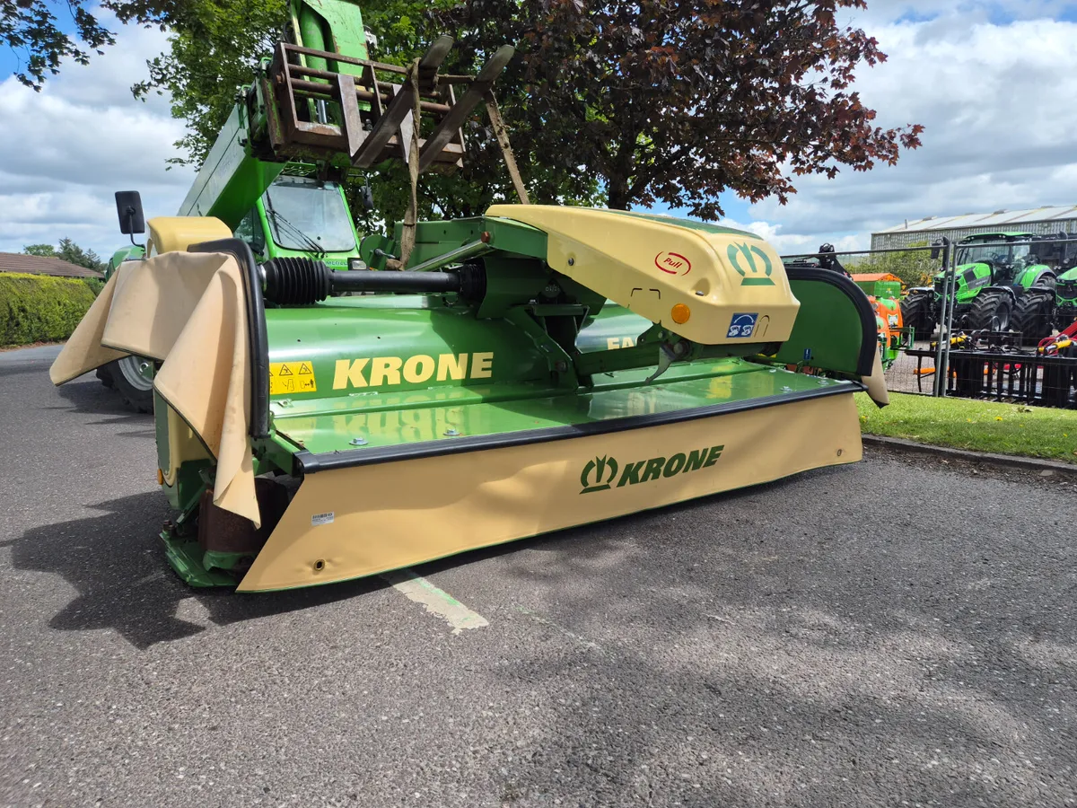 Krone ECF 320cv Pull Type - Image 3