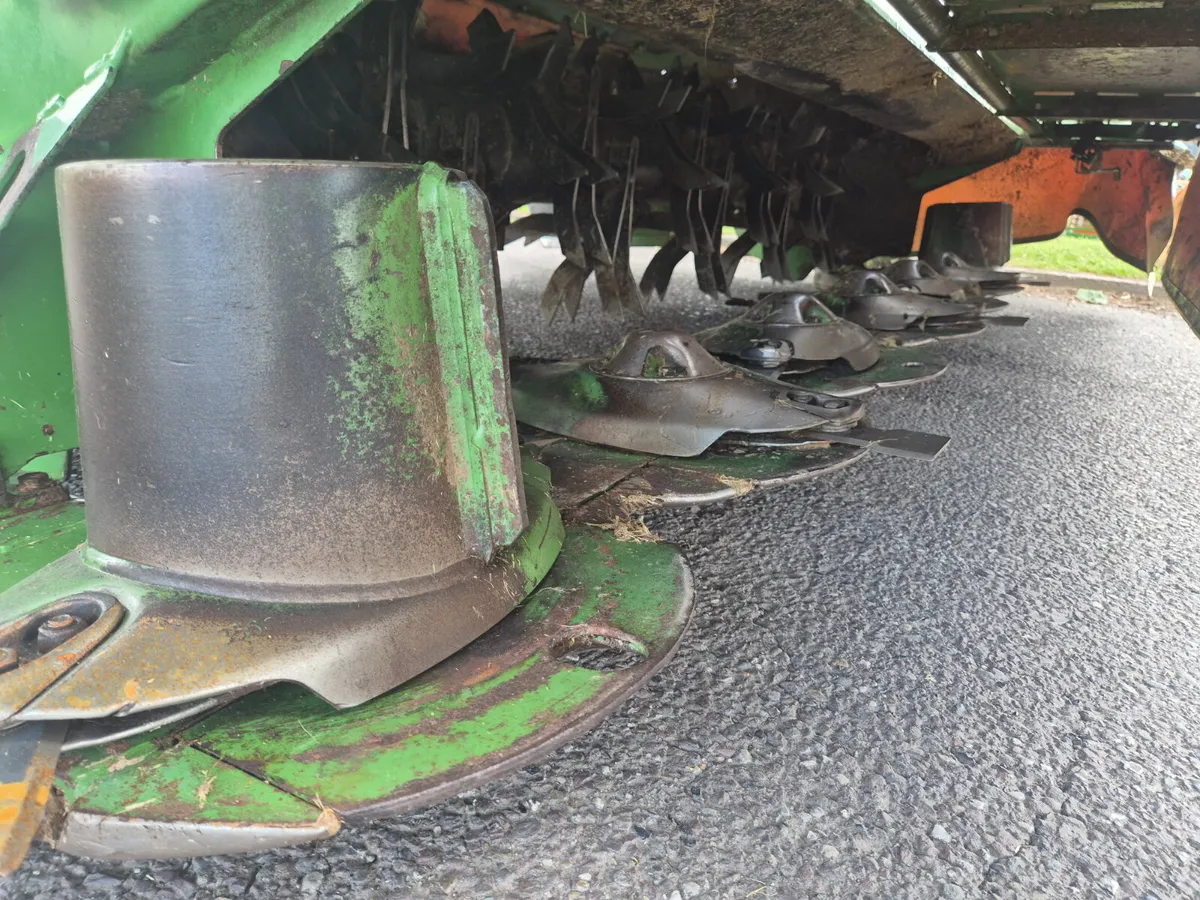 Krone ECF 320cv Push Type - Image 4