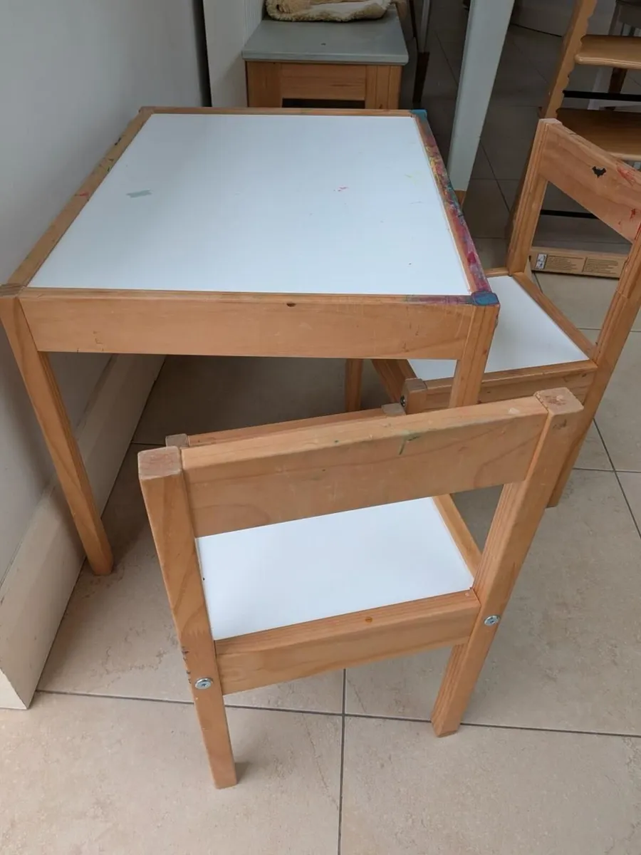 Kids Table + 2 Chairs - Image 3
