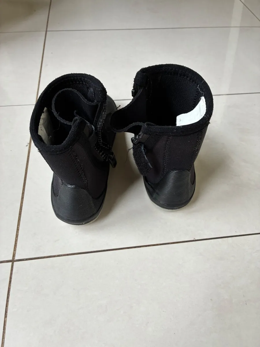 Rooster Dinghy Boots - Image 2