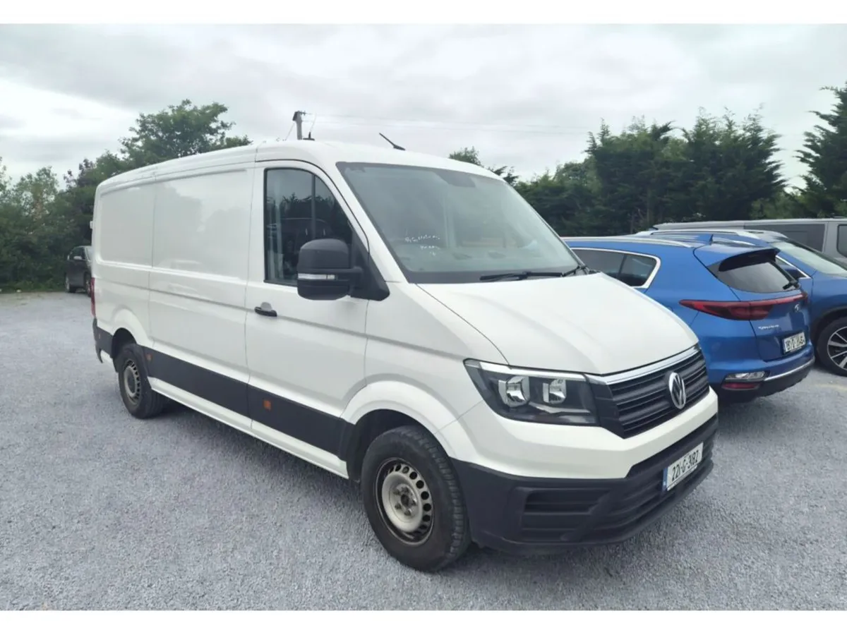 Volkswagen Crafter 30 MWB 140HP M6F 5DR