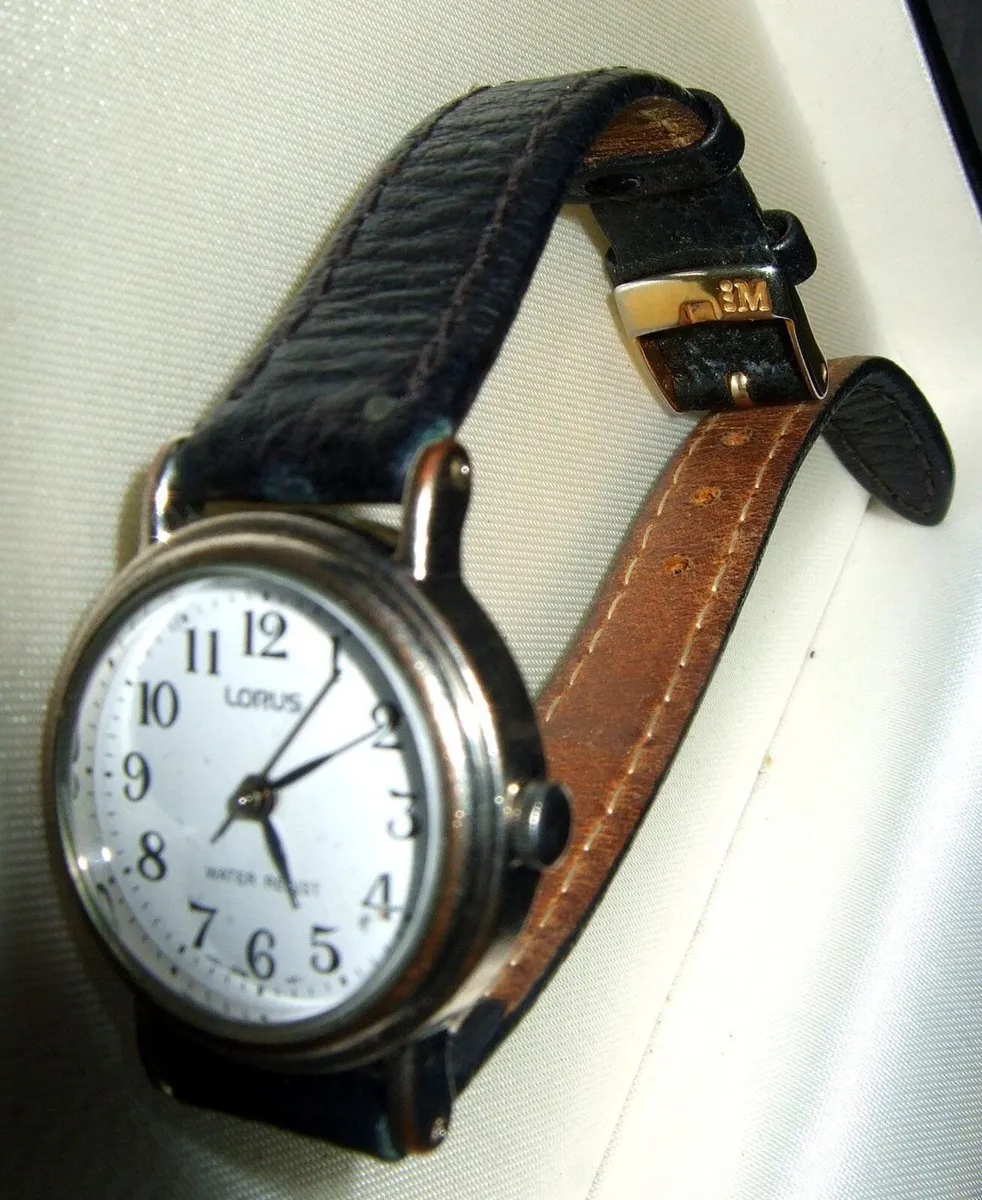 Vintage Lorus (Seiko) Ladies Watch - PWO - Image 4