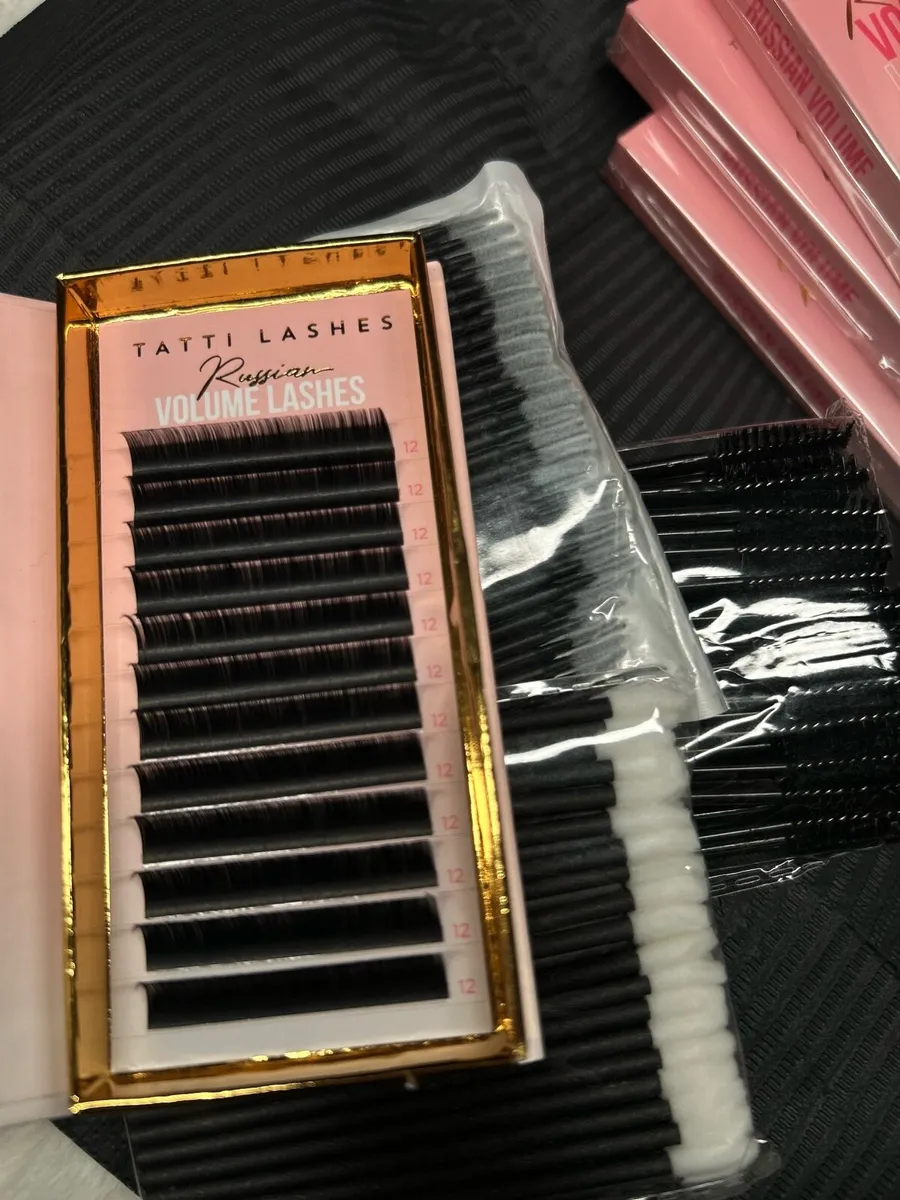 Tatti lash Russian lashes - Image 1
