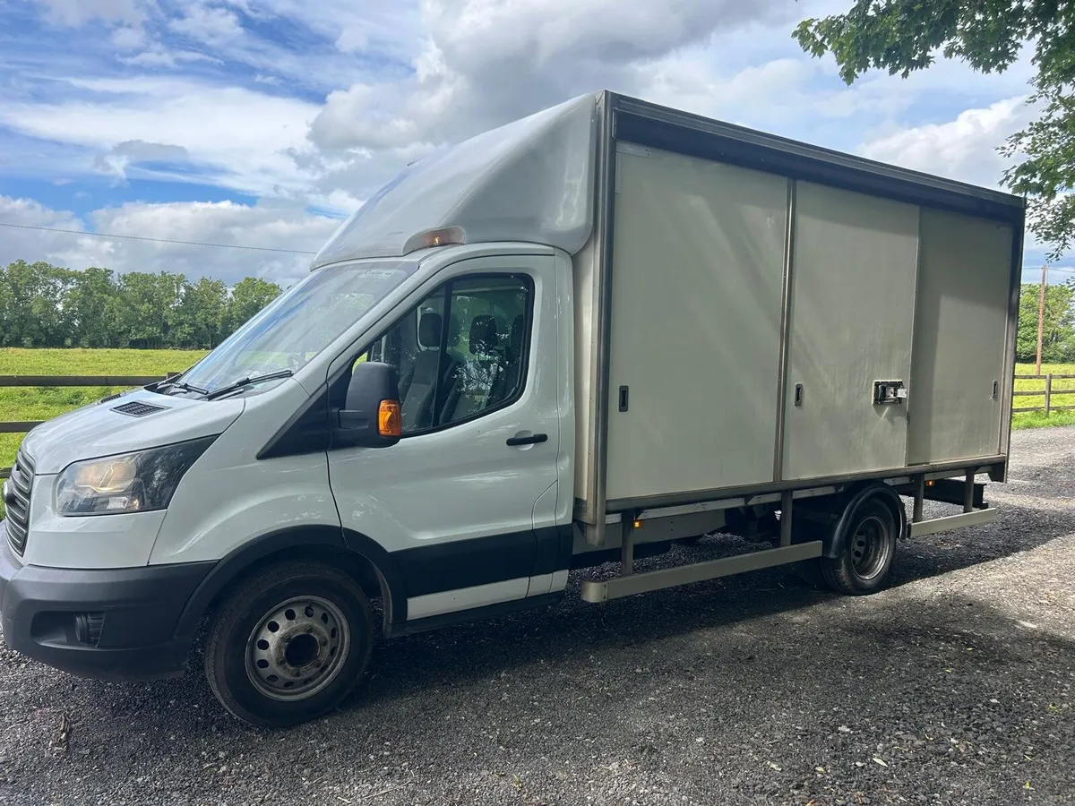 2018 Ford transit box tax test low kms - Image 4