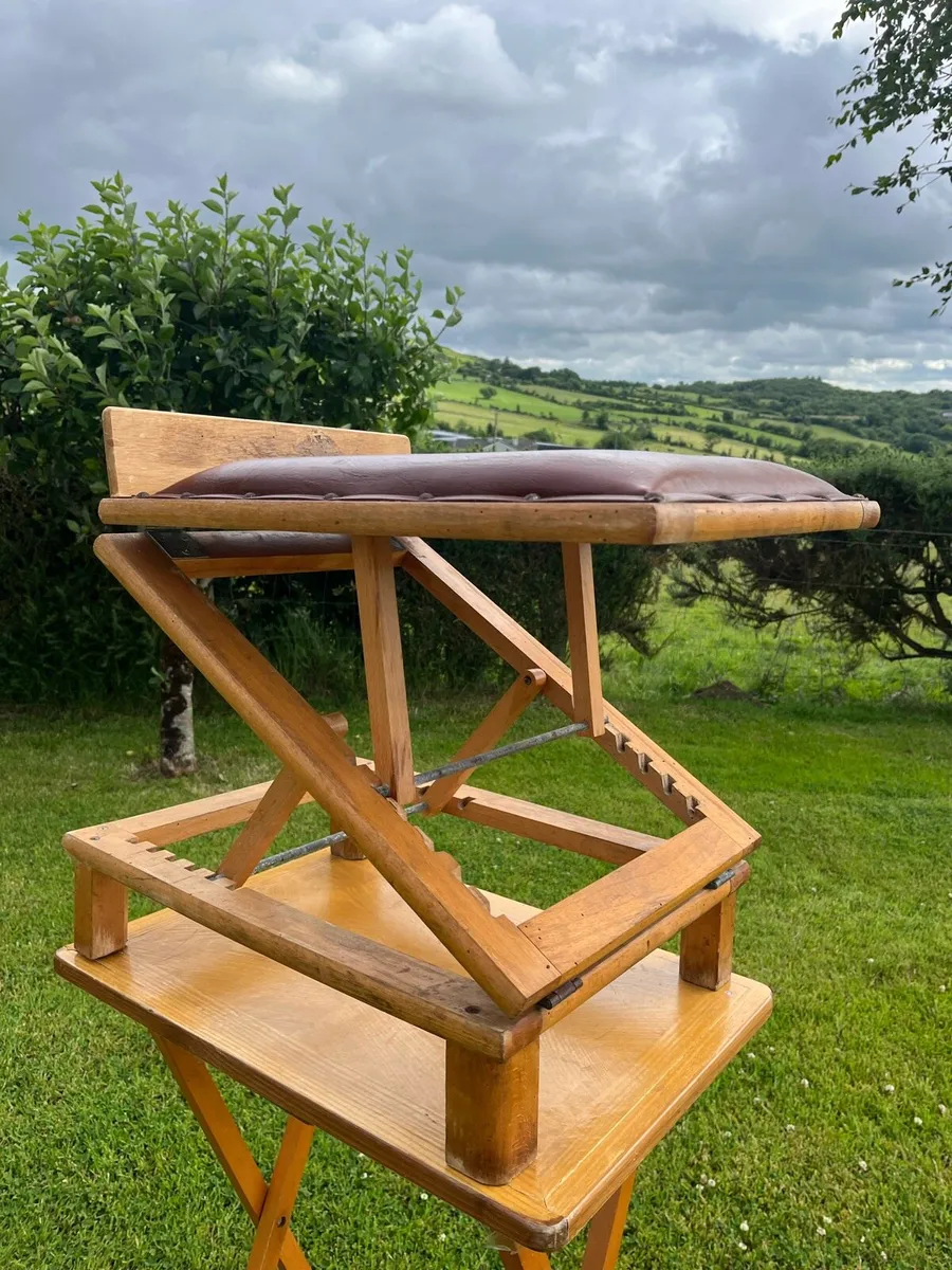 Vintage foot stool - Image 3