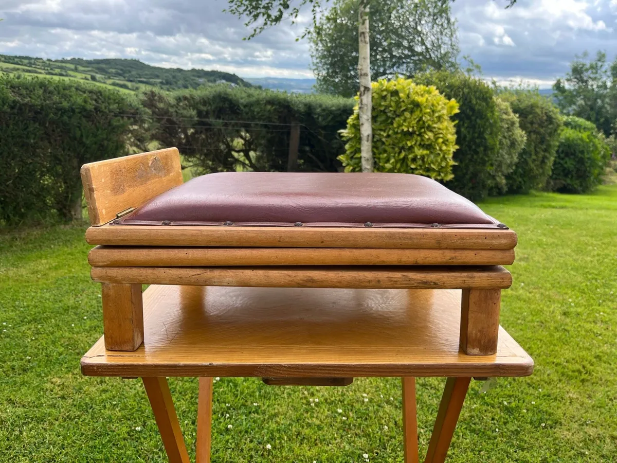 Vintage foot stool - Image 2
