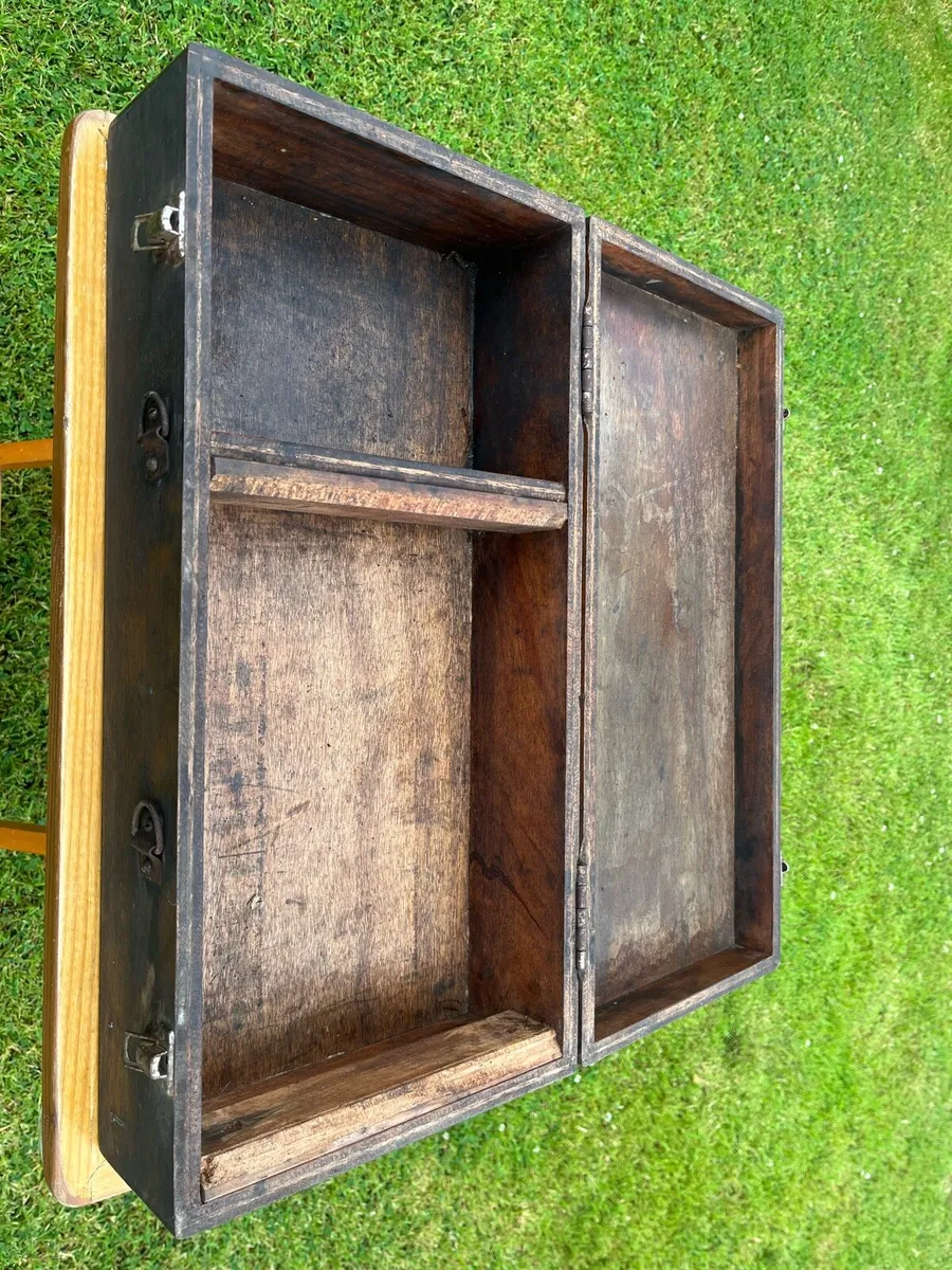 Vintage wooden box - Image 2