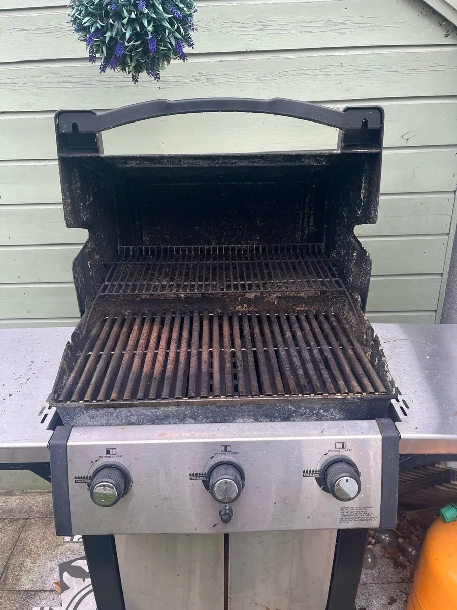 Broil King Signet Gas BBQ - Image 3