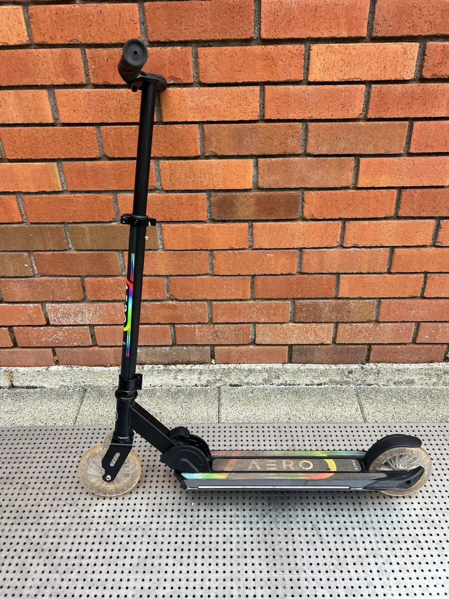 Aero Folding Scooter With Led Lights - Image 1