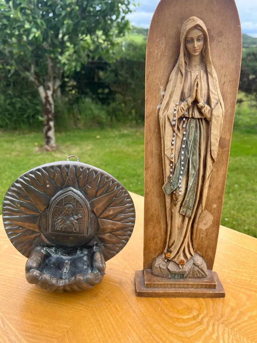 Religious items - Image 2