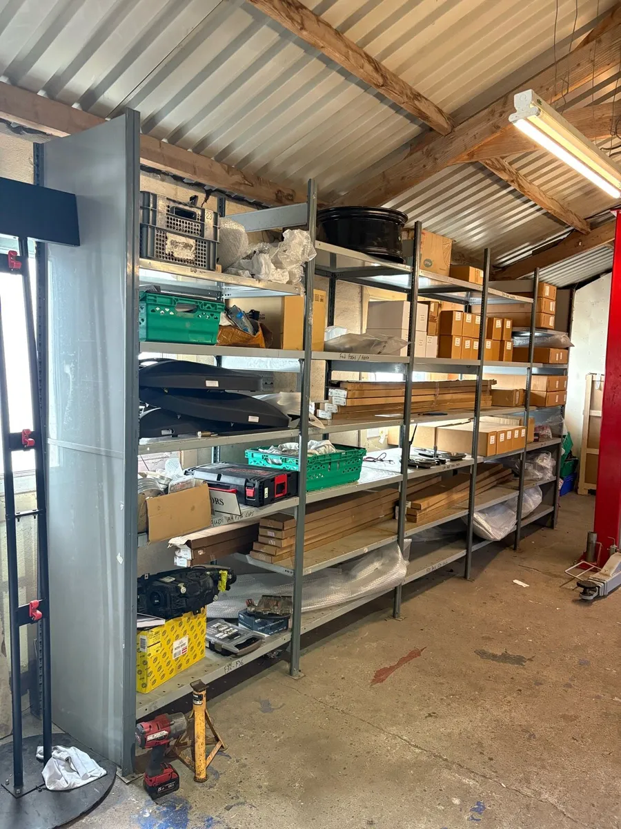 Metal Garage Shelving 5 x 1 Metre Bays - Image 1