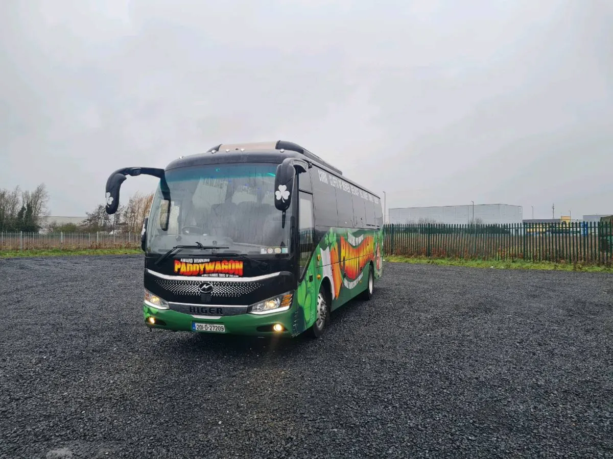 2020 higer 42 seater - Image 2