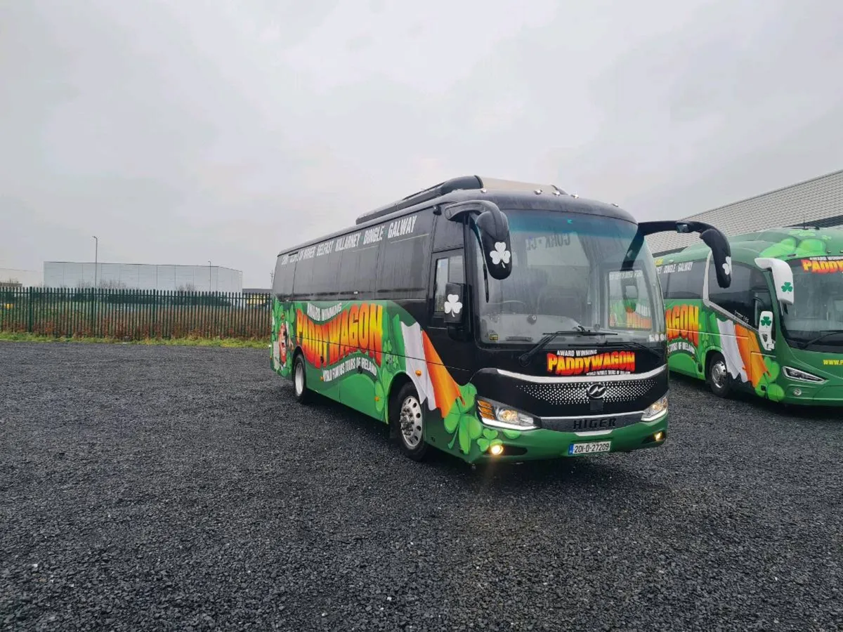 2020 higer 42 seater - Image 3