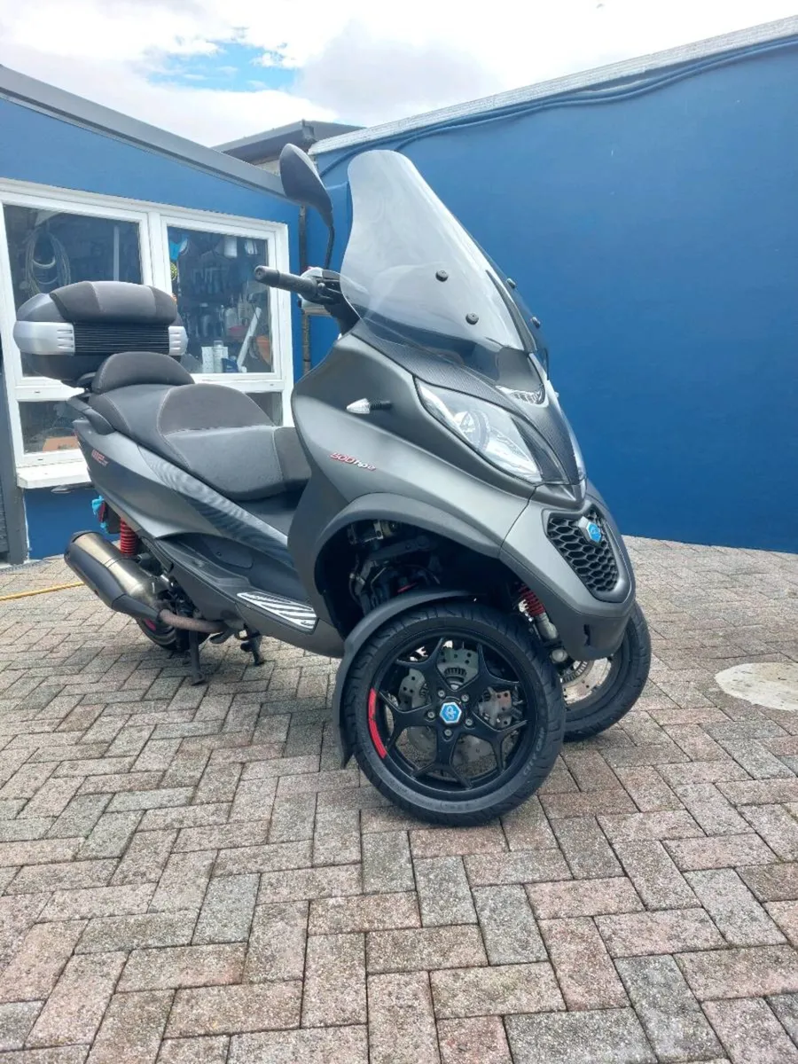 Piaggio MP3 500cc 2018 - Image 2