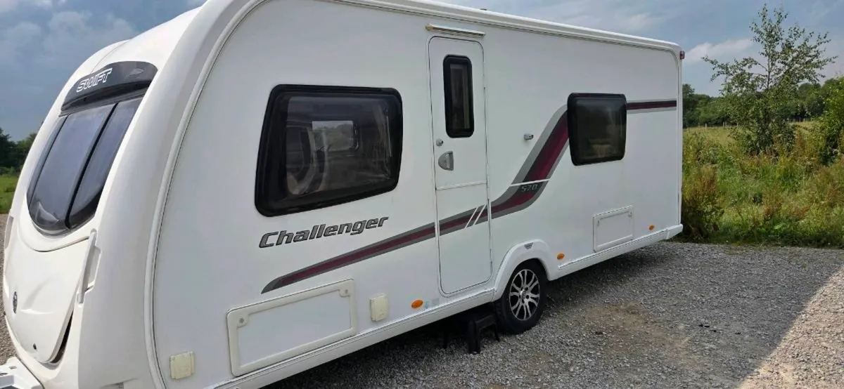 2011 swift challenger - Image 1
