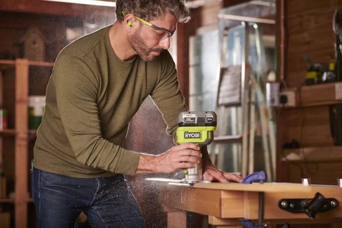 18V Cordless Trim Router - Image 4