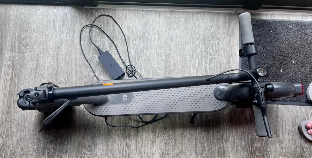 Electric Scooter - Image 2