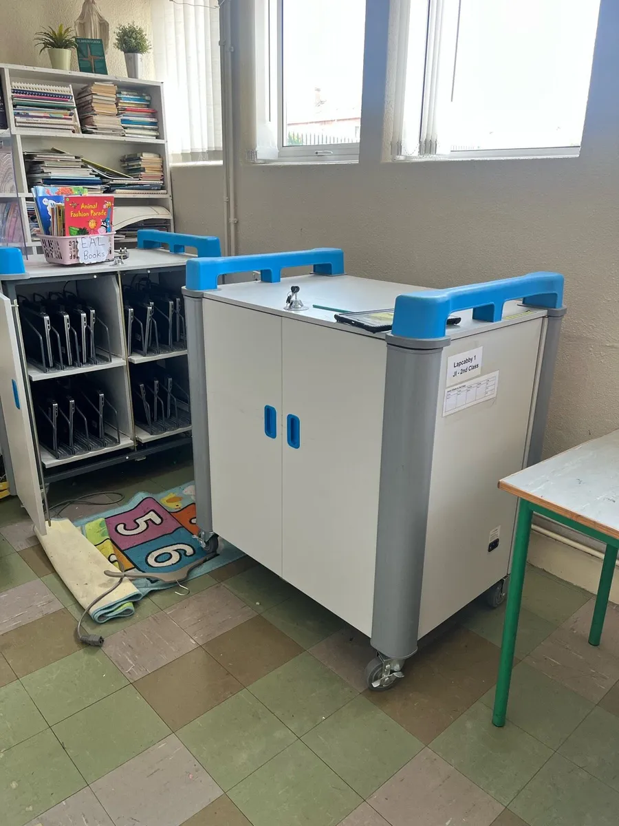Computer trolley - Image 2