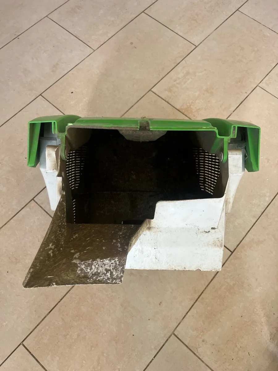 Lawnmower bag - Image 1