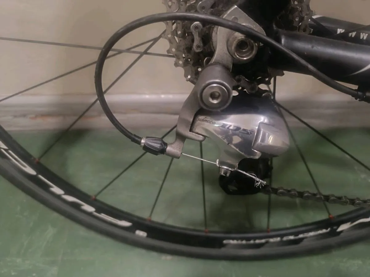 Carbon bike - Image 4