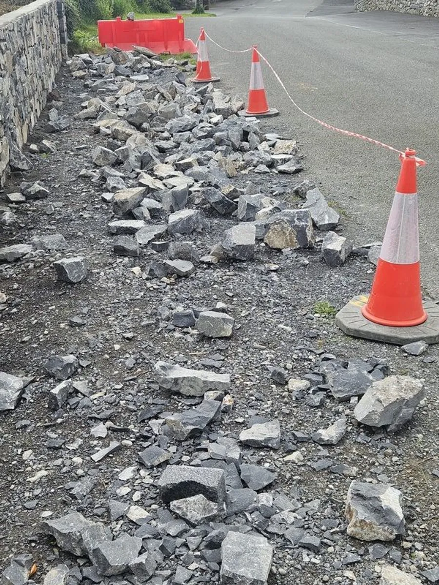 9 x 1 tonne bags building limestone - Image 2